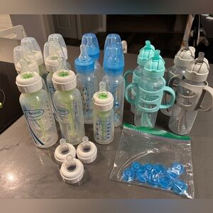 Dr Brown’s Baby Bottle Set - 11 bottles and 4 sippy cups